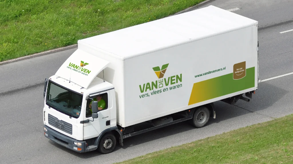 Van de Ven bus